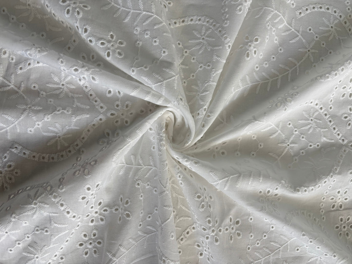 Broderie 100% Algodón